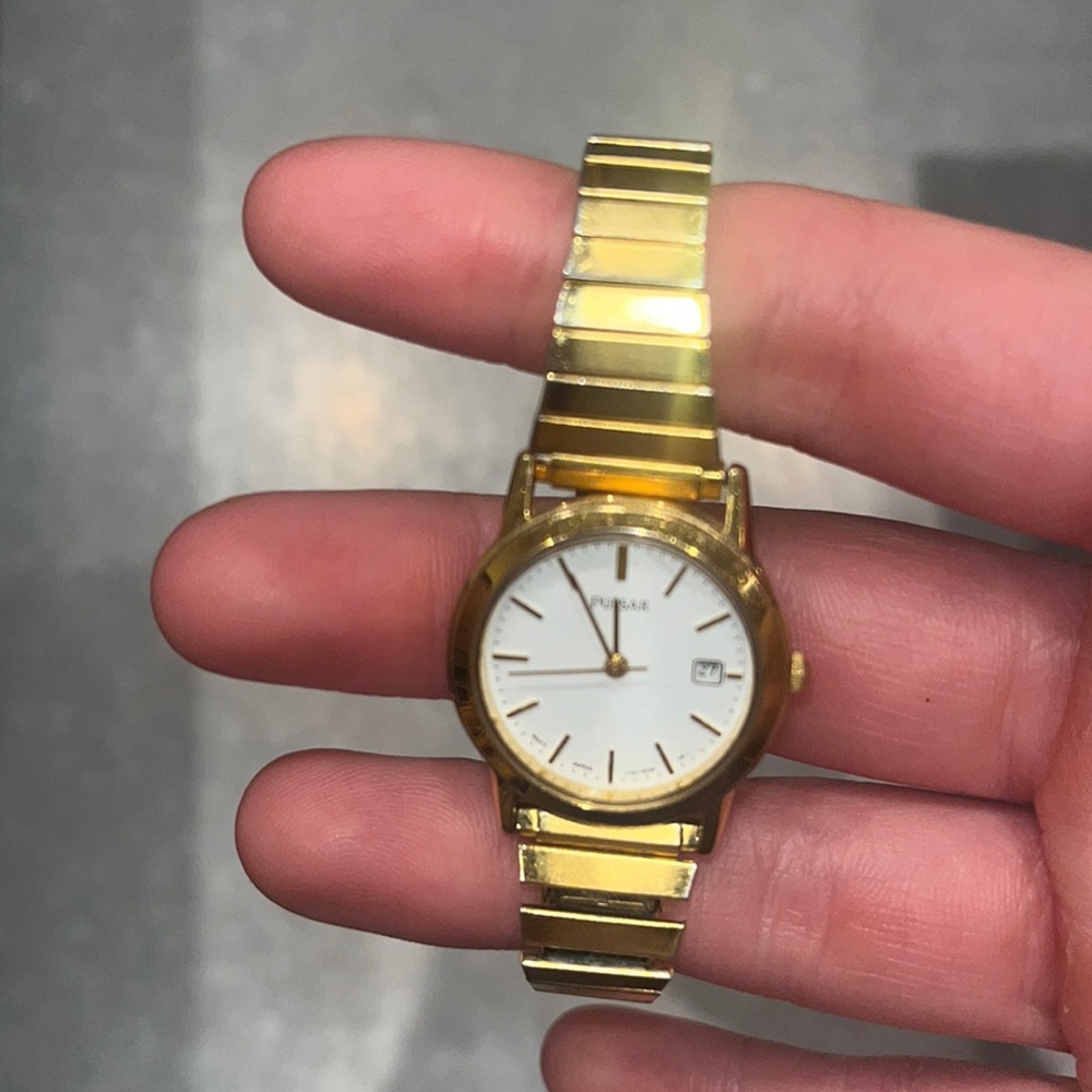 Gold simple watch